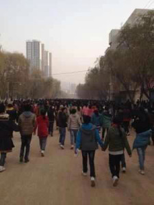 Schoolchildren and students demonstrated on November 9, 2012 in Rebkong