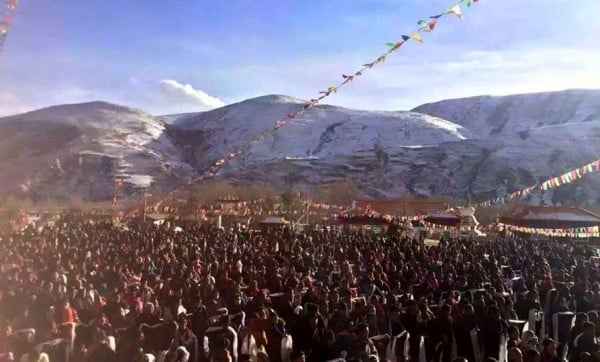 More than a thousand Tibetans gathered in a monastery in the Tibetan area of Kham to pray for the Dalai Lama’s long life in response to news that he is receiving routine medical treatment in the US.