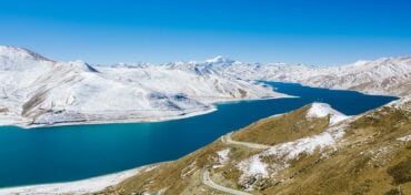 Tibet Yangzhuo Zongyang Lake Snow