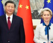 President of the European Commission and Chinese President meeting in China