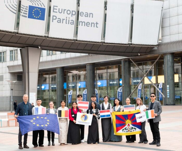 Participants in front of the European Parliament
